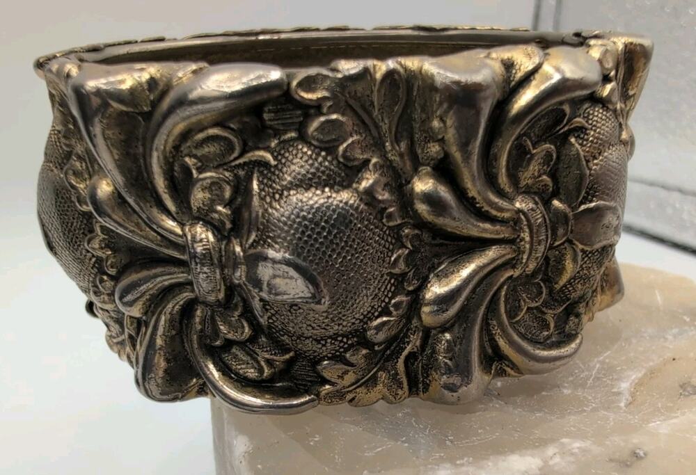 Vintage Whiting & Davis Heavy Baroque Repousse Hinged Cuff Bracelet